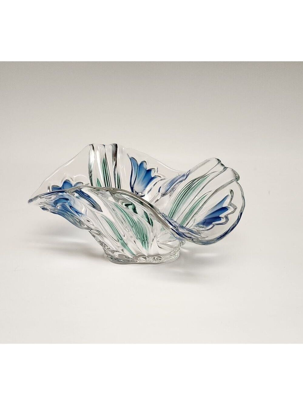 MIKASA Vintage Green Blue7" Handerchief Bowl